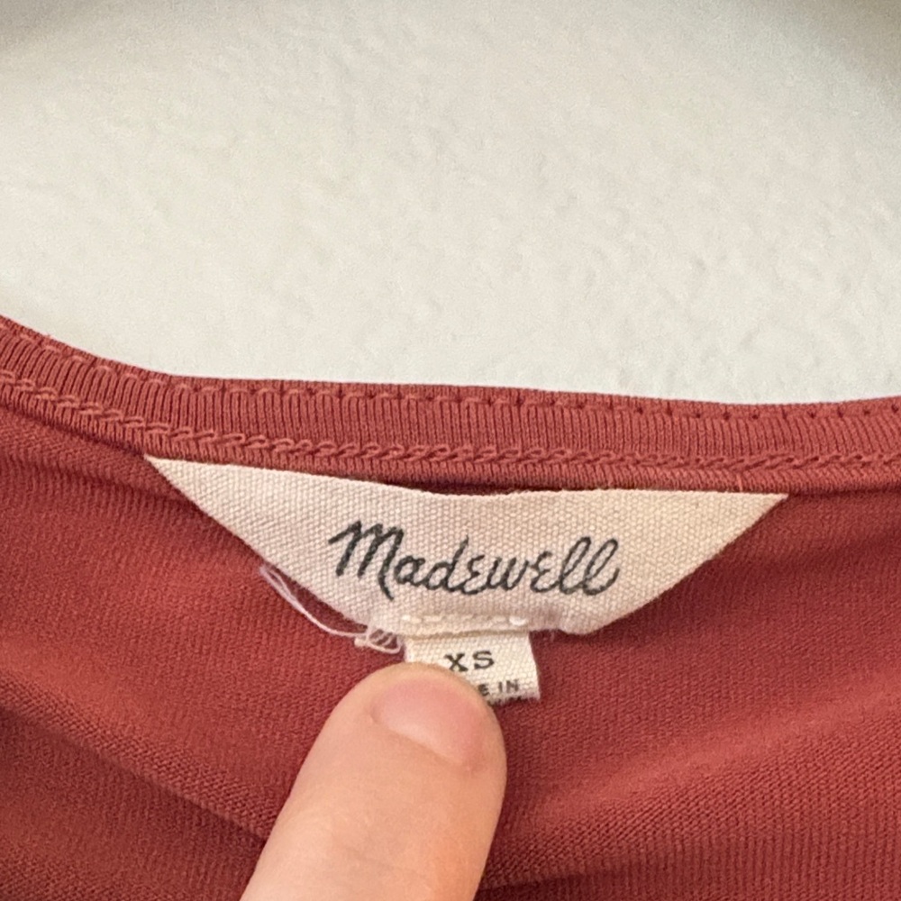 Madewell Rust Colored Top - Picture 3 of 5